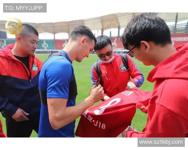 战术革新与新教练风采如何共同推动总决赛格局的全面提升